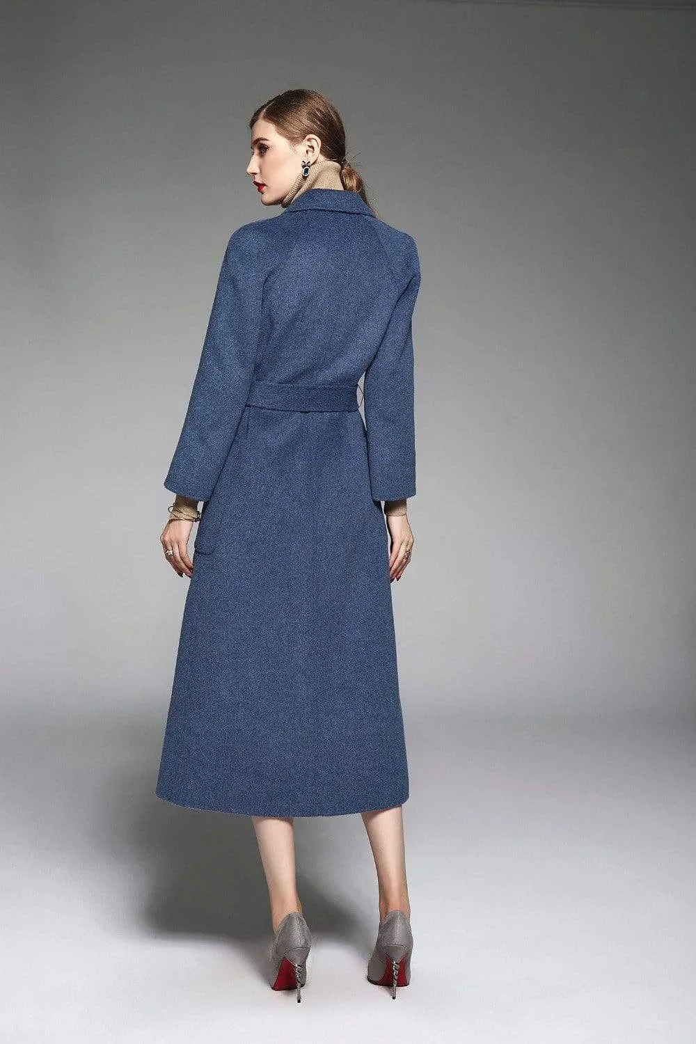 100% Wool Coat for Elegant Women