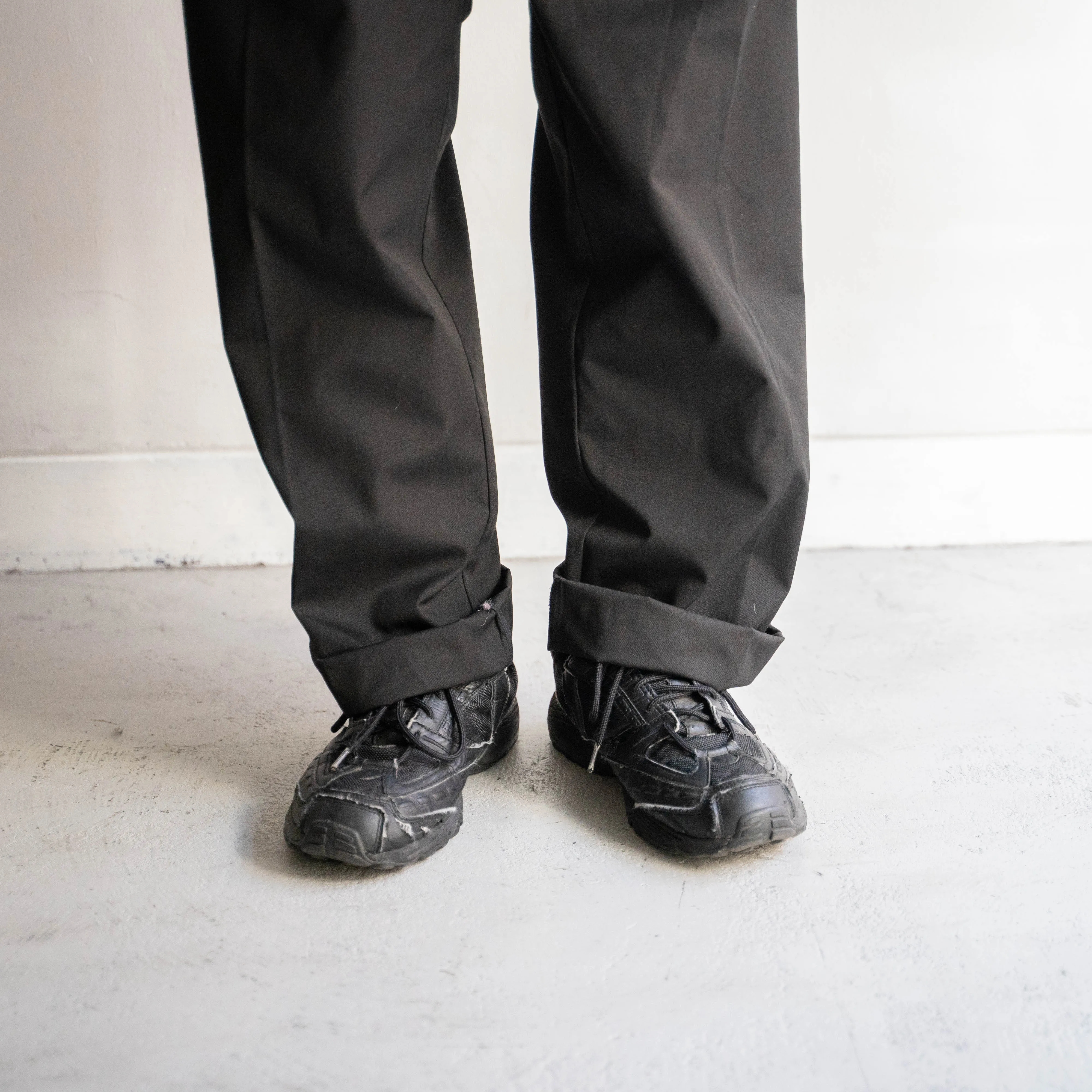 2000s Romanian military black color chino slacks