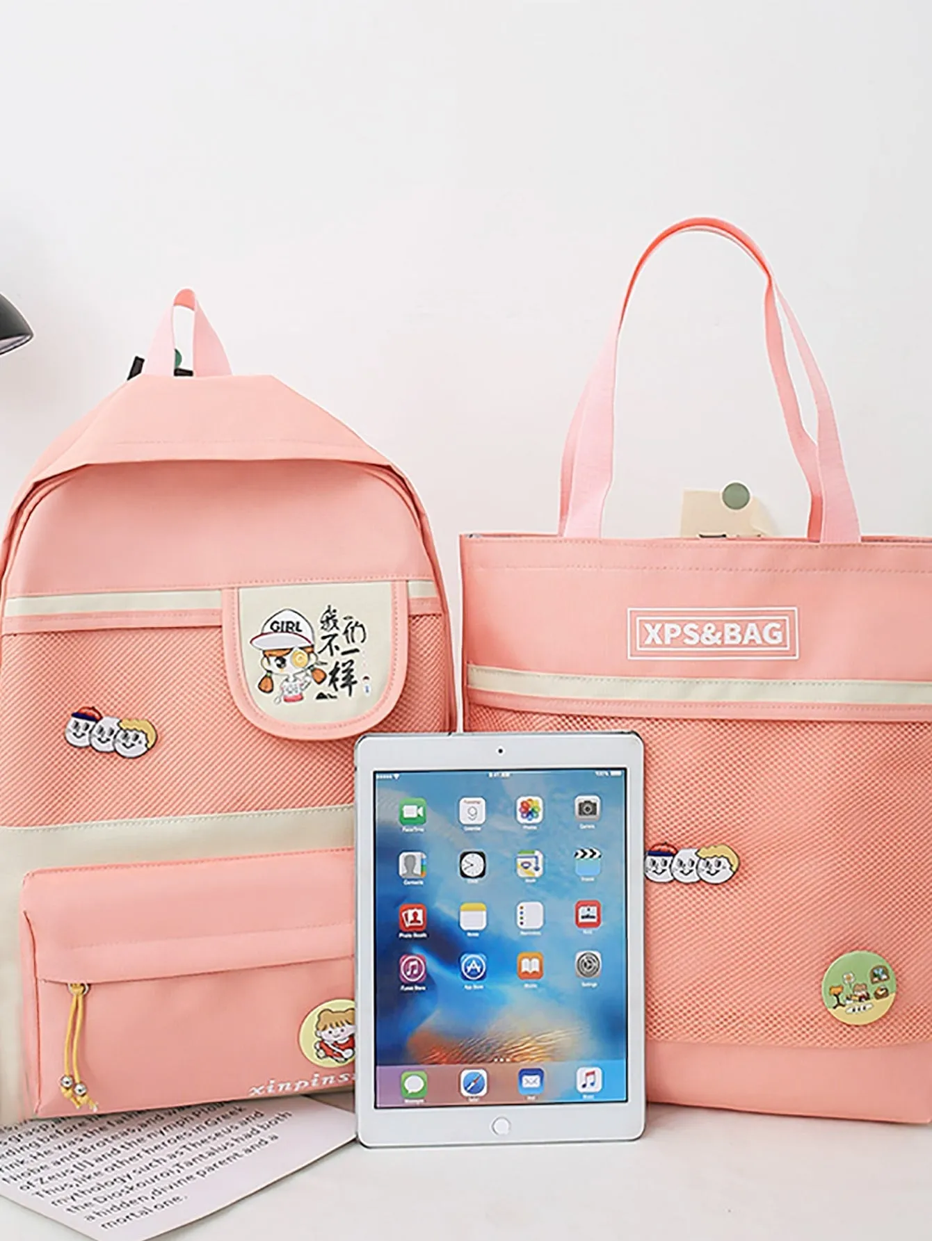 4pcs Cartoon & Letter Graphic Two Tone Bag Set