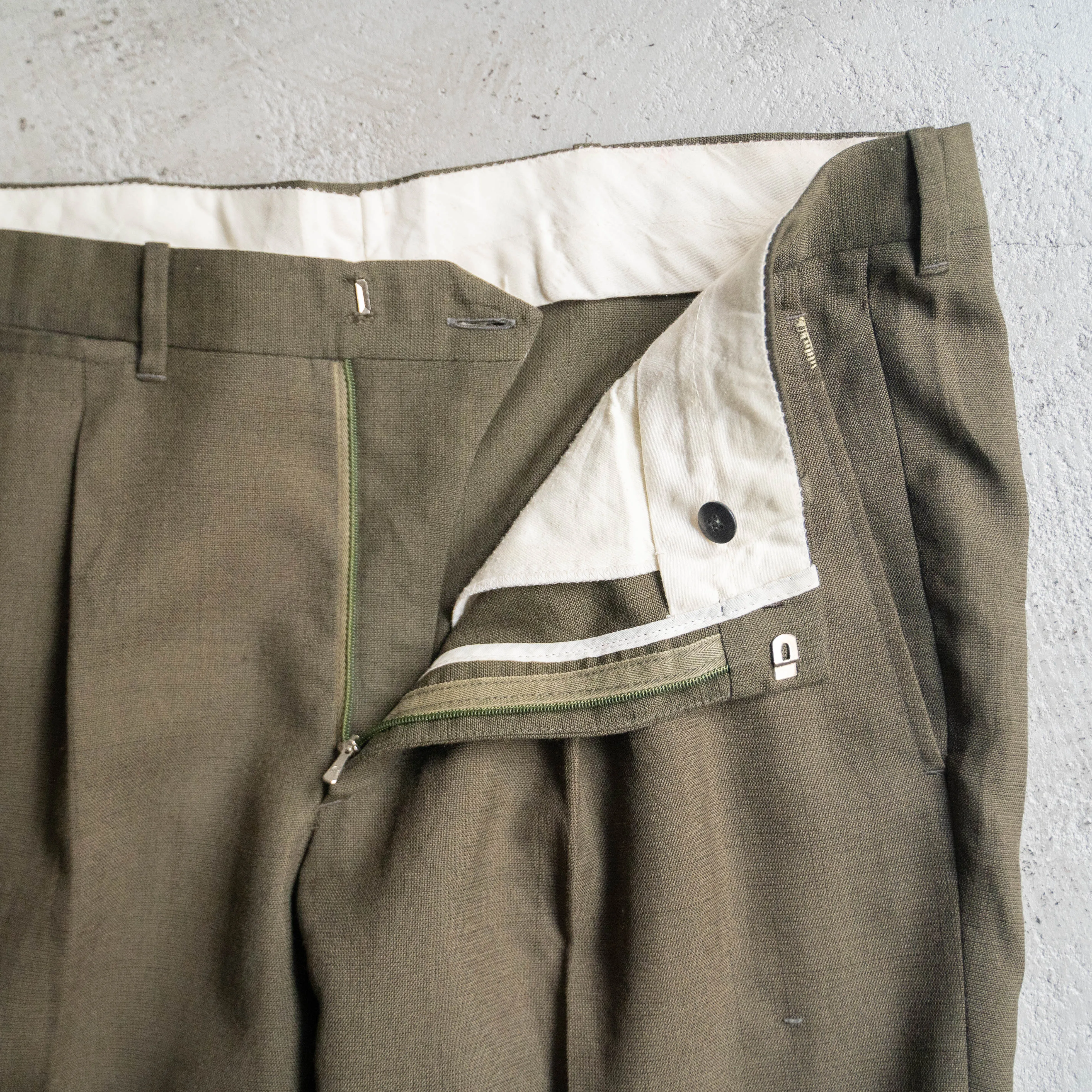 around 1990s europe olive green nep slacks -light weight-