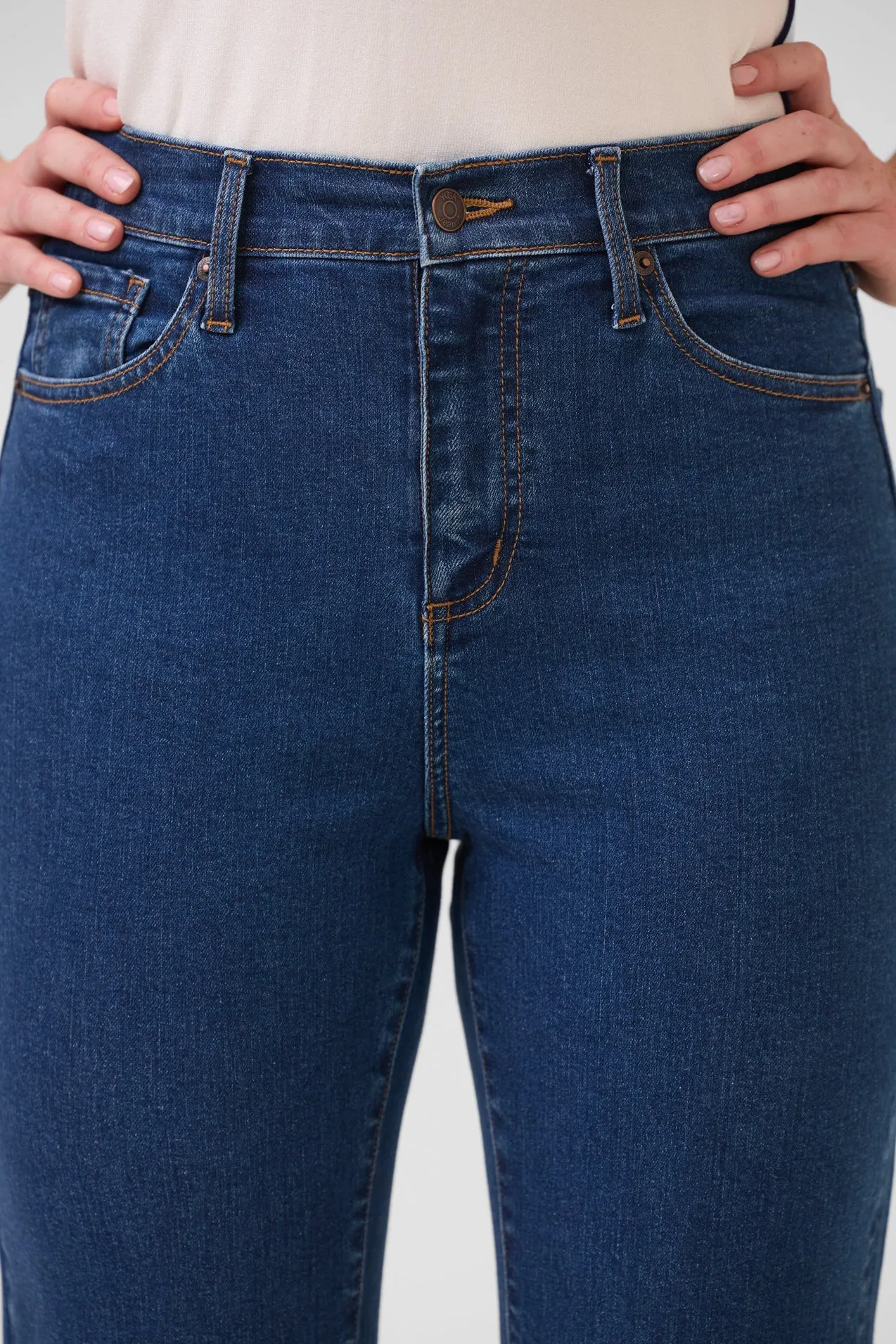 CHLOE STRAIGHT JEAN HERITAGE BLUE