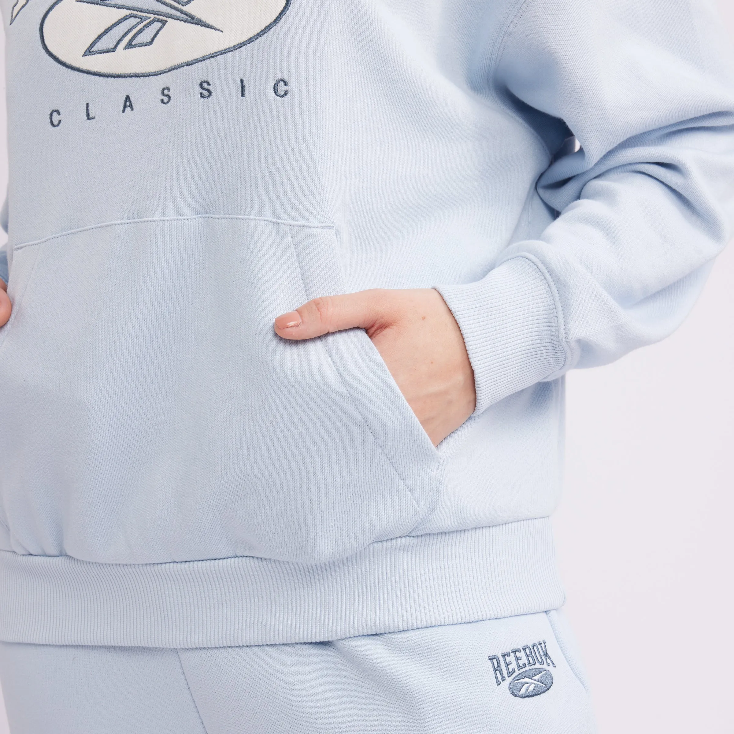 Classics Ae Bl Hoodie Feel Good Blue