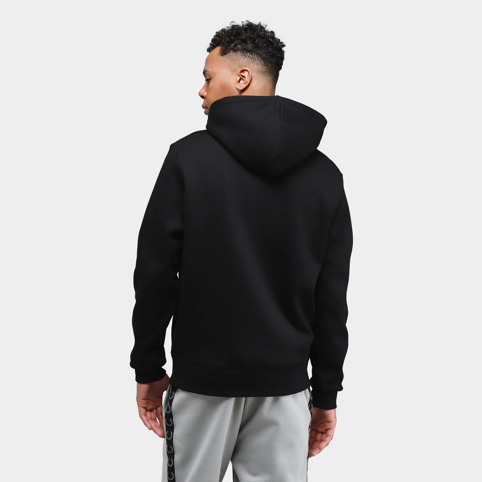 Fred Perry Embroidered Pullover Hoodie / Black