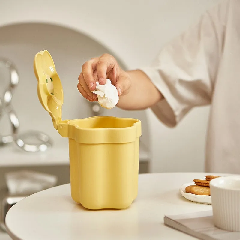 Kawaii Cute Flower Mini Trash Can