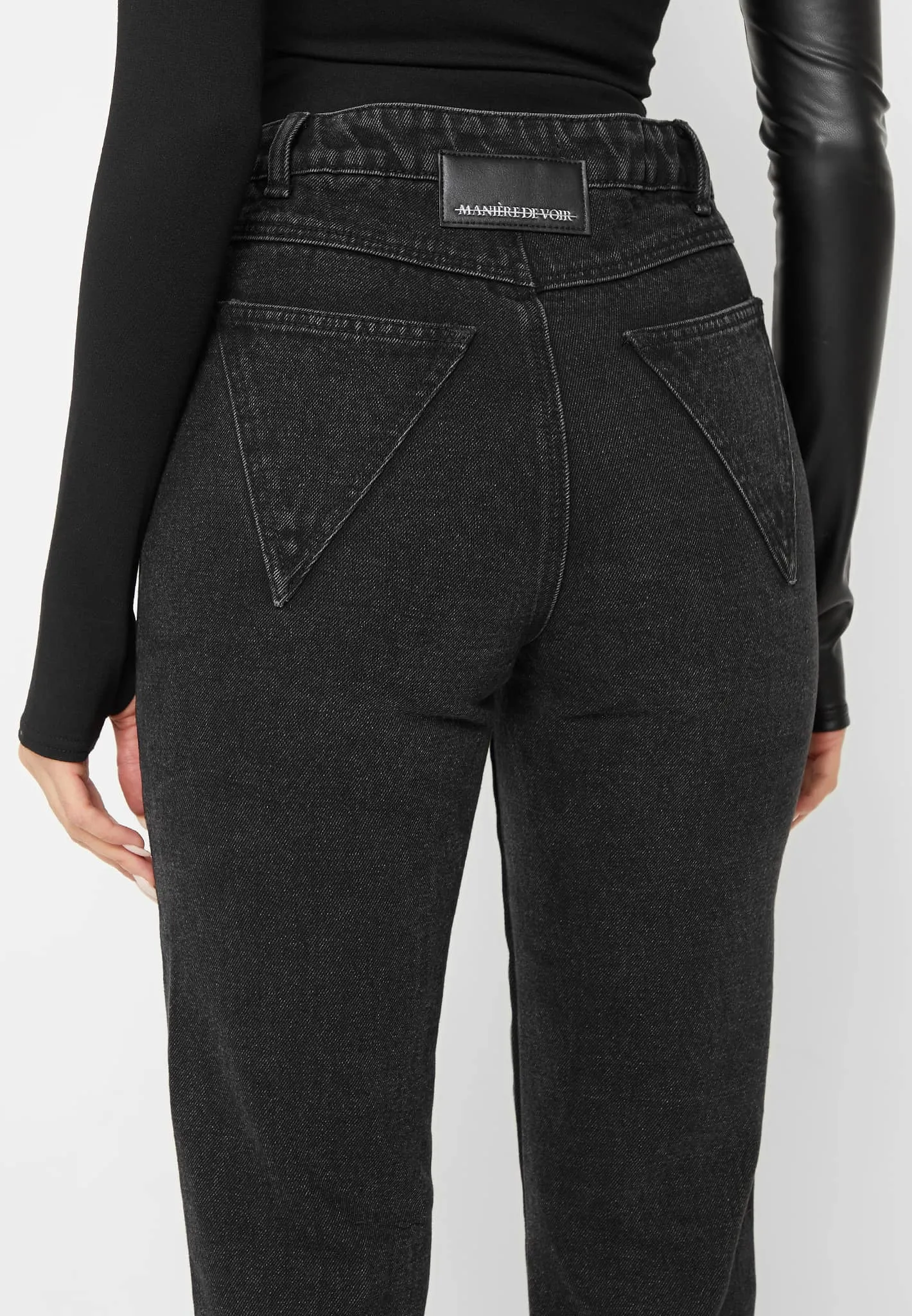 Mid Rise Flared Jeans - Black