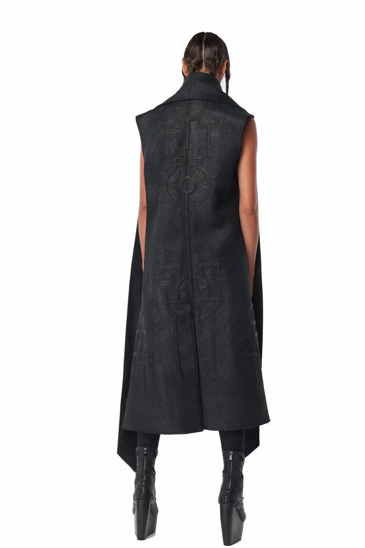 NASRANI SLEEVELESS LONG COAT